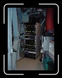 DSC01503 * Elektronik im unterirdischen Labor. || Electronics in the underground lab.
 * 960 x 1280 * (355KB)
